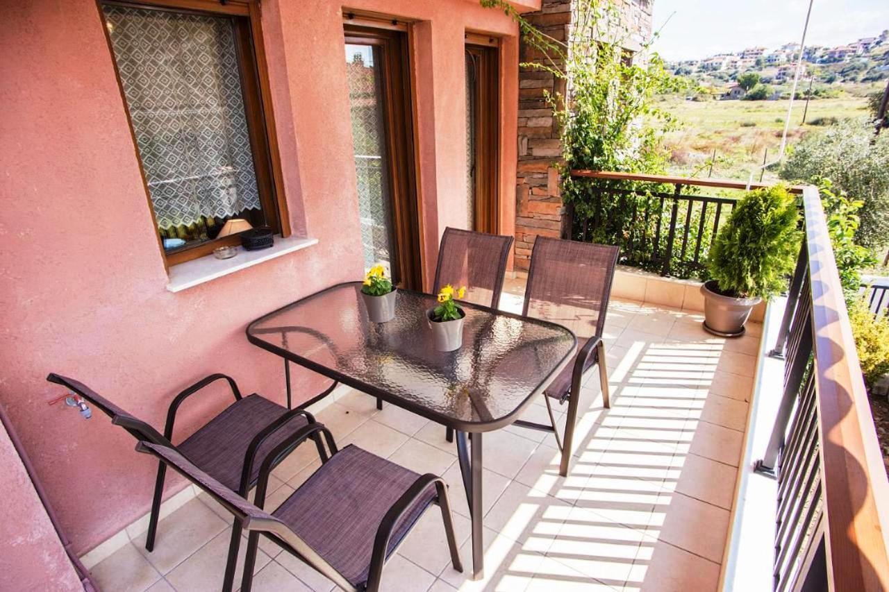 Nea Roda Apartments Екстер'єр фото