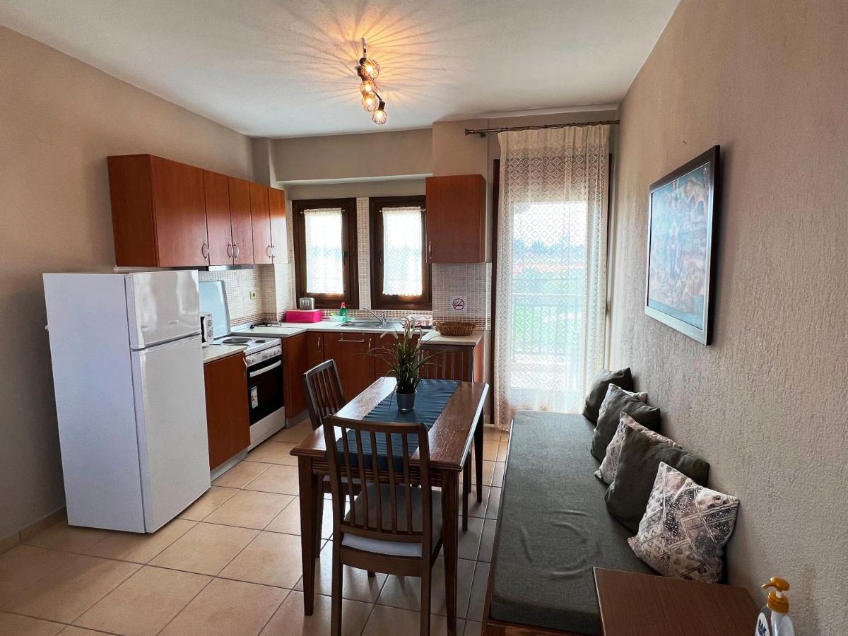 Nea Roda Apartments Екстер'єр фото