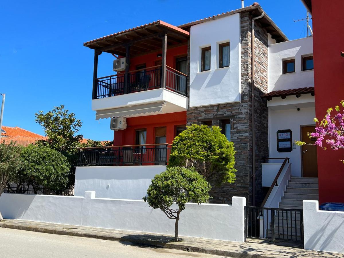 Nea Roda Apartments Екстер'єр фото